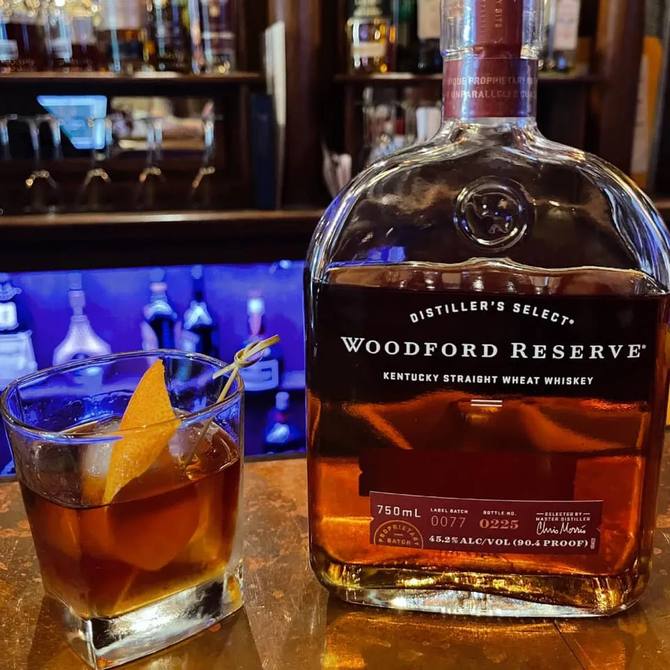 213870574-4783657218330891-8704281587004251240-n_library_74304