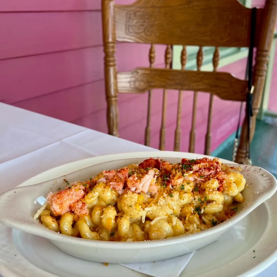 214049778-4775324572497489-6880173828708803613-n_library_74305